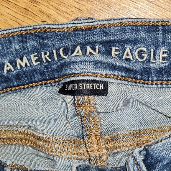 AMERICAN EAGLE Distressed Super Stretch High Rise Jeggings - Size 2 Short - Picture 6 of 7
